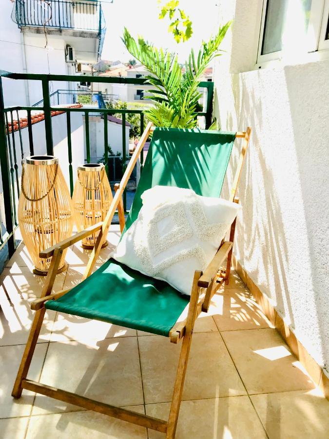 Apartmani-Okrug Gornji-Ciovo Trogir Zewnętrze zdjęcie