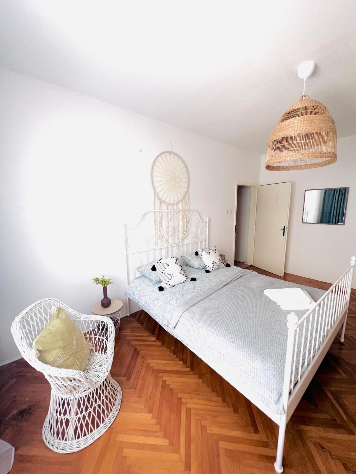 Apartmani-Okrug Gornji-Ciovo Trogir Zewnętrze zdjęcie